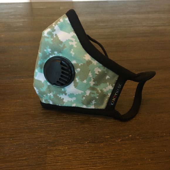 KandyMask Camo Micro Filtration Face Mask - Picture 2 of 12